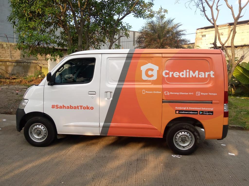 Jasa Pasang Stiker Mobil Profesional Tangerang